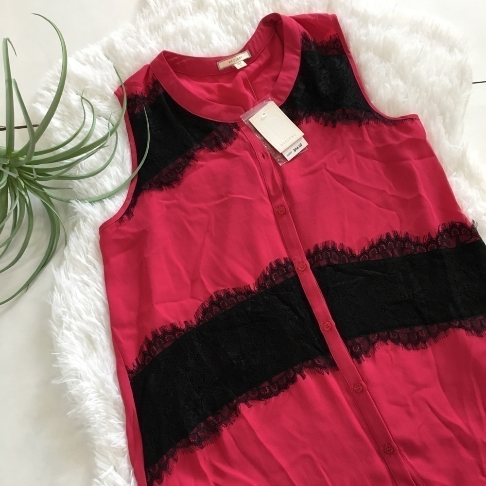 𝅺pleione Magenta Sleeveless NWT Size Small